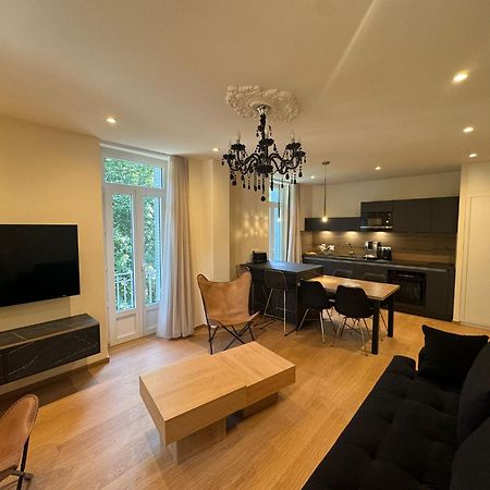 Appartements Confortables Avec Vue Montagne - Residence Villa Belle Fleur Chateau-Ville-Vieille Luaran gambar