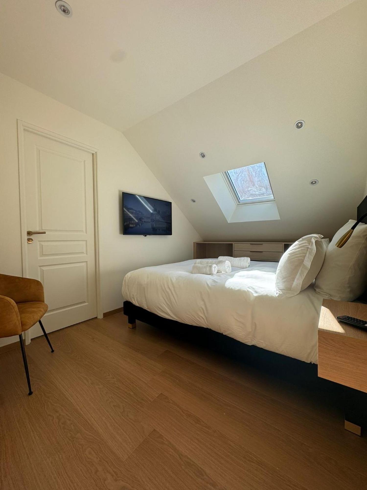 Appartements Confortables Avec Vue Montagne - Residence Villa Belle Fleur Chateau-Ville-Vieille Luaran gambar