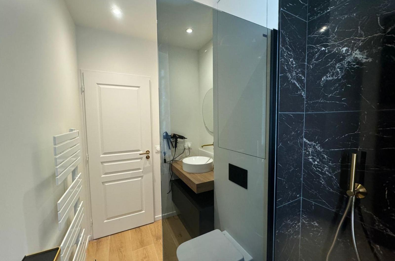 Appartements Confortables Avec Vue Montagne - Residence Villa Belle Fleur Chateau-Ville-Vieille Luaran gambar